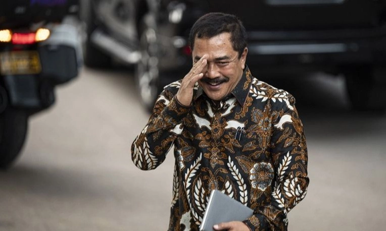 <p>Agus Andrianto Mengaku Sudah Pensiun dari Wakapolri</p>