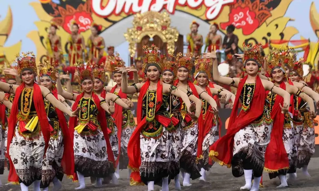 <p>Gandrung Sewu Banyuwangi Digelar Sabtu 26 Oktober 2024</p>