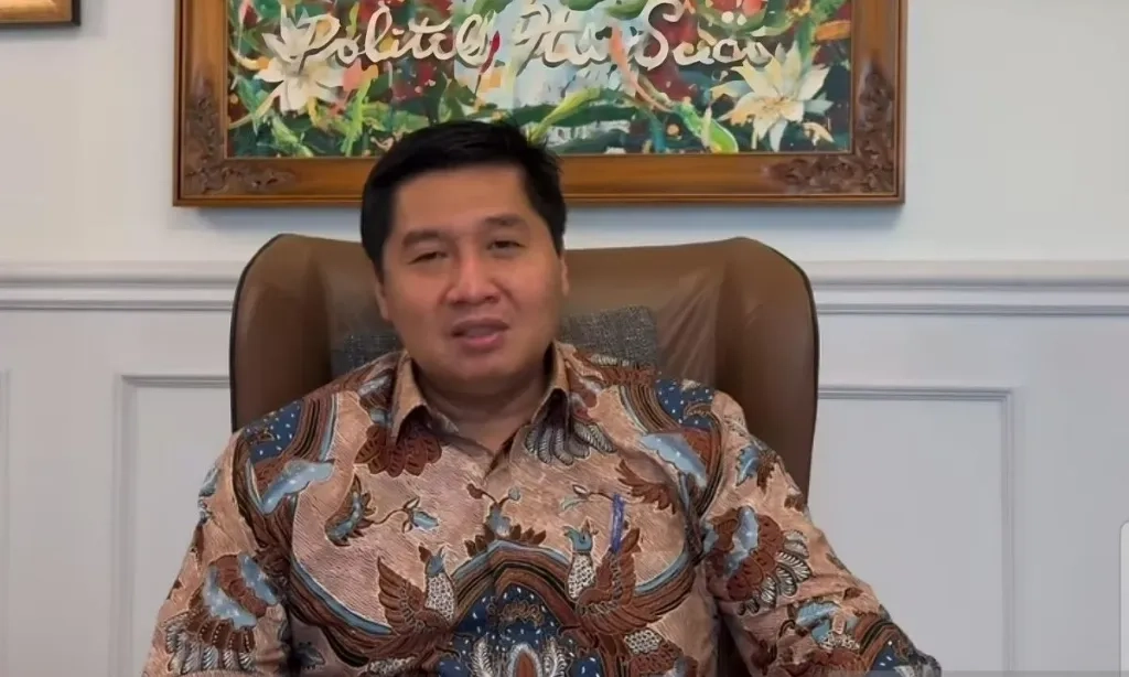 <p>Maruarar Sirait Ingin Landasan Hukum Yang Pasti Untuk Bangun 3 Juta Rumah</p>