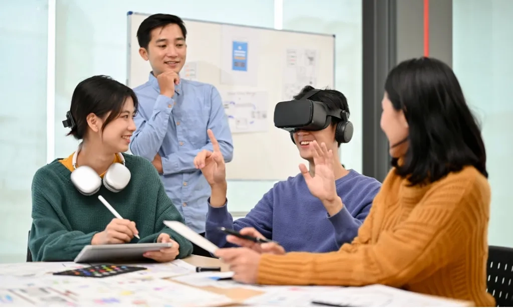 <p>Perkembangan Industri Animasi Di Indonesia Dan Tantangannya</p>