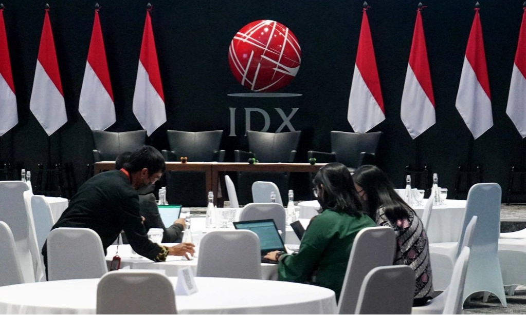 <p id="isPasted">Dirut BEI: Rencana Kerja 2025 Fokus Pada Dua Hal</p>