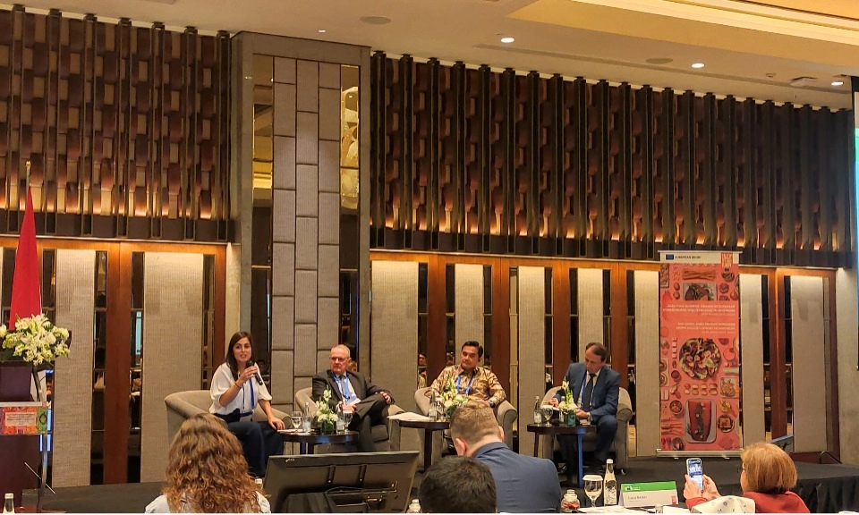 <p>Pemerintah RI Ajak Uni Eropa Investasi Di Sektor Pertanian dan Agripangan</p>