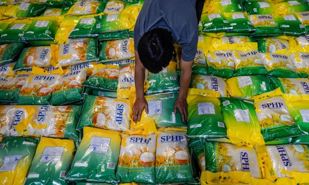 <p id="isPasted">Kepala Bapanas Ajukan Lagi Anggaran Tambahan Untuk Bantuan Pangan</p>