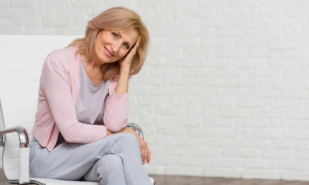 <p>Kiat Lindungi Kesehatan Tulang Saat Masuki Menopause</p>