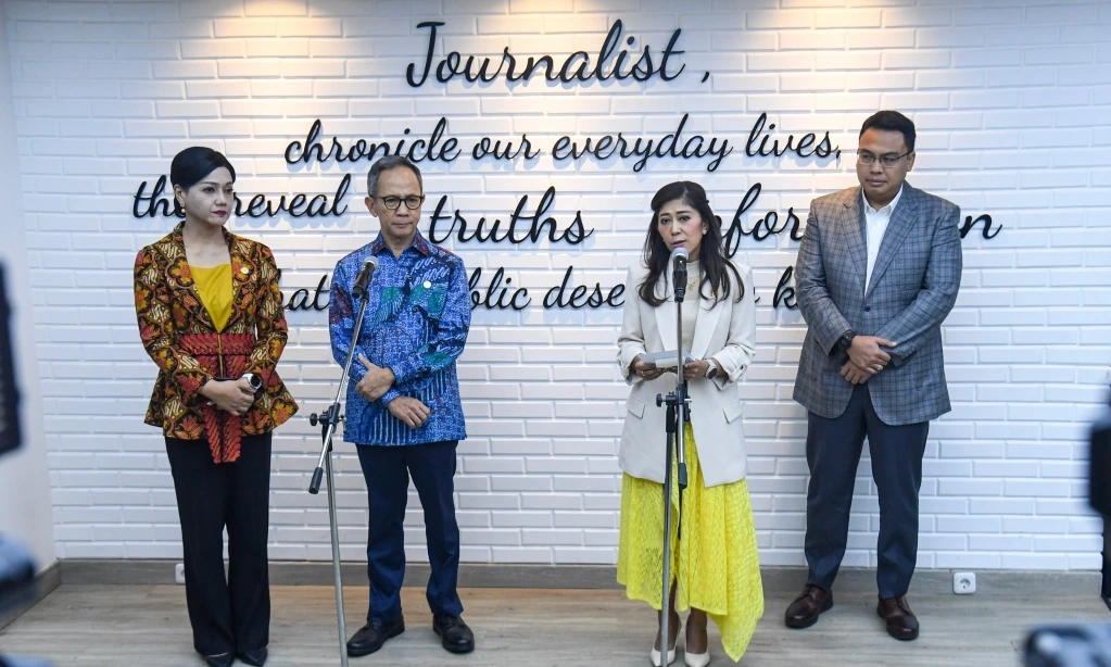 <p><span class="im" id="isPasted">Berantas Judi <em>Online</em>, Pembentukan <em>Anti-scam Center</em> Difinalisasi</span></p>