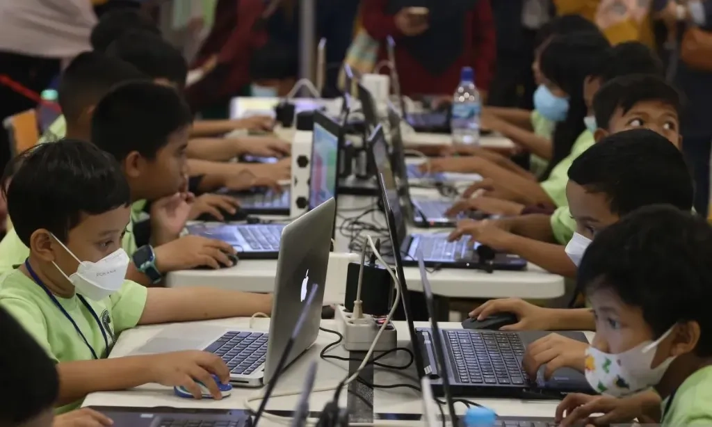 <p>Mata Pelajara<em>n Coding&nbsp;</em>dan <em>AI&nbsp;</em>Di Tingkat SD Tak Dirancang Rumit</p>