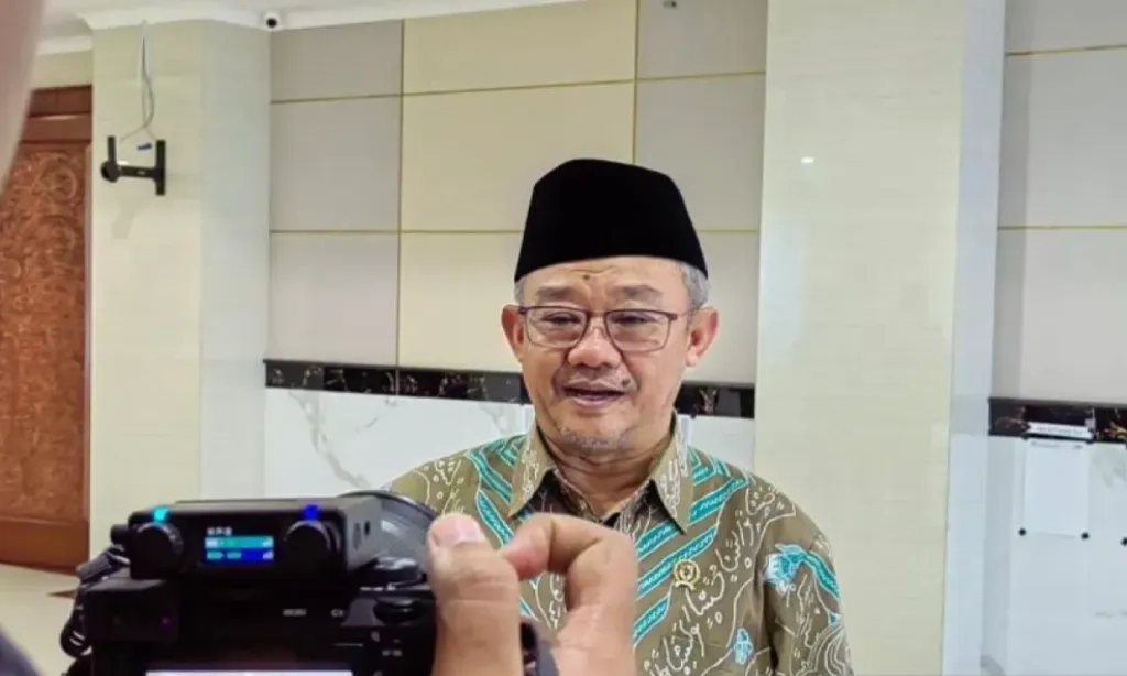 <p>Mendikdasmen:<em>&nbsp;AI&nbsp;</em>Dan <em>Coding</em> Mata Pelajaran Pilihan, Bukan Wajib</p>