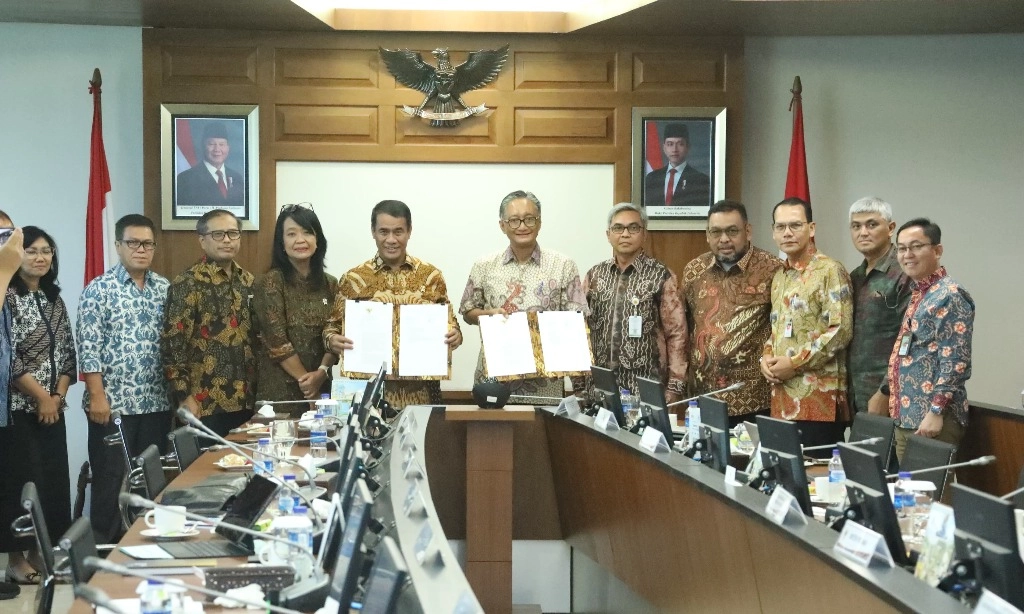 <p>Pekan Depan, Kementerian PU Siap Garap Swasembada Pangan Di 12 Provinsi</p>