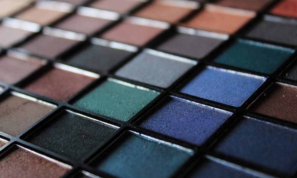 <p><em>Overclaim&nbsp;</em>Rusak Kepercayaan Konsumen Terhadap Kosmetik Lokal</p>