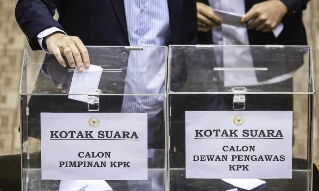 <p>Tak Ada Pimpinan KPK Perempuan, Begini Alasan DPR</p>