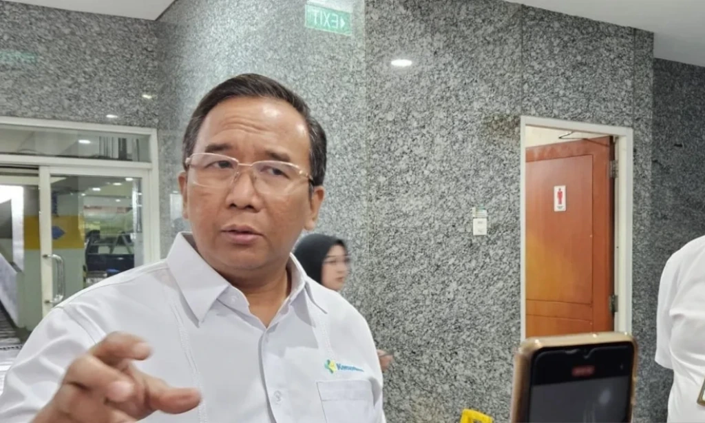 <p dir="ltr" id="isPasted">Kemenkes Tunggu Daftar Nama Pelaku Perundungan PPDS Unsrat</p>