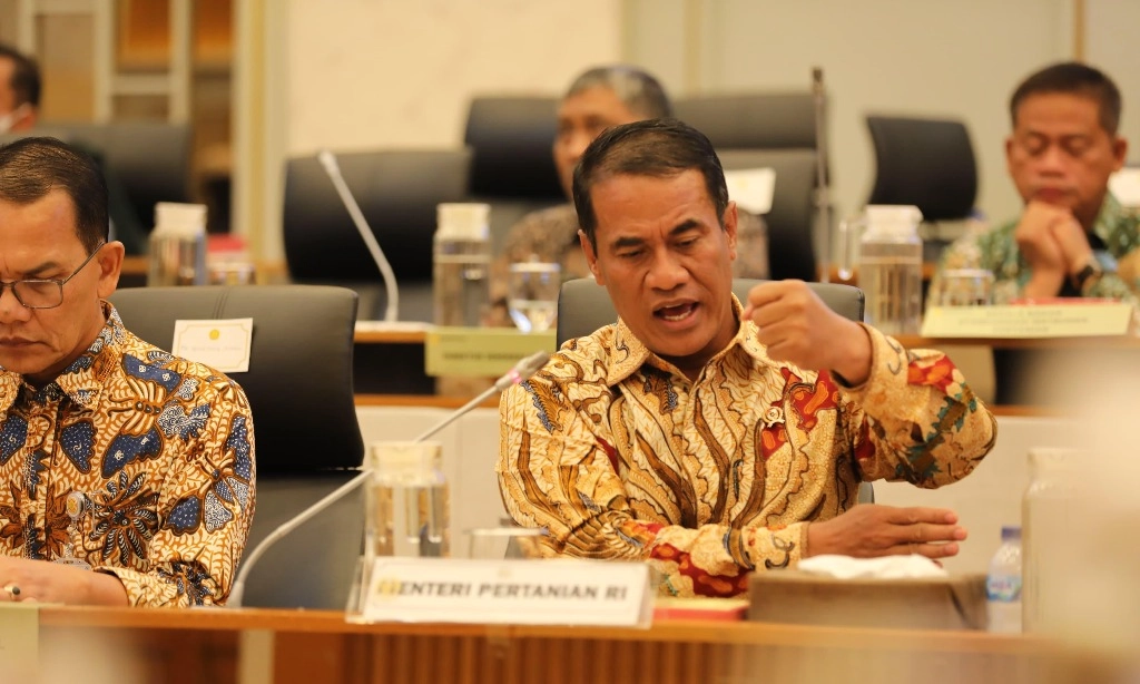 <p>Kementan Ungkap 4 Perusahaan Pemalsu Pupuk Petani</p>