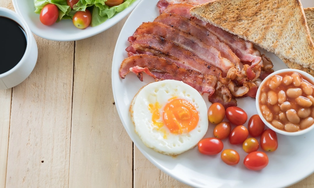 <p>Pahami Pentingnya Sarapan Lemak Bagi Perempuan</p>