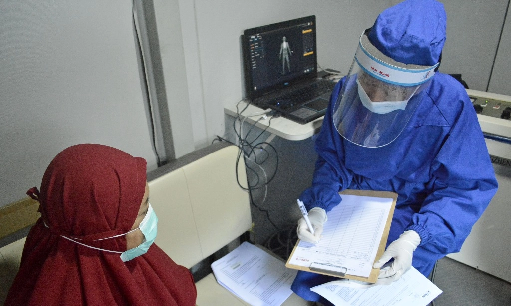 <p>Menko Pratikno Harap Penanganan TBC Tak Sebatas Vaksinasi</p>