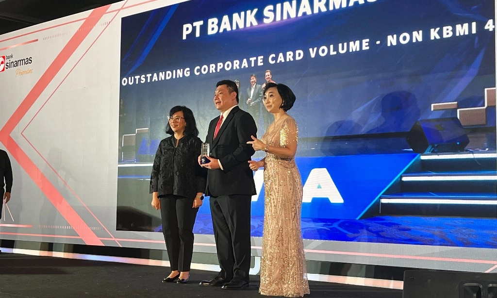 <p id="isPasted">Bank Sinarmas Bidik 20 Ribu Kartu Kredit Red Diamond Di 2025</p>