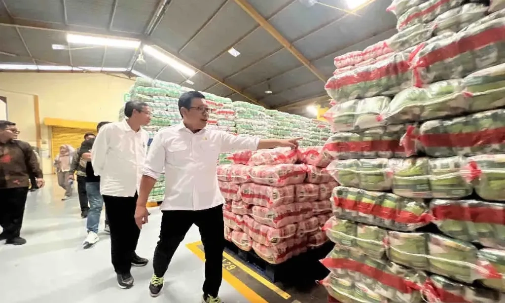 <p>Hadapi Anomali Cuaca, Bapanas Ingatkan Pemda Perkuat Stok Pangan</p>