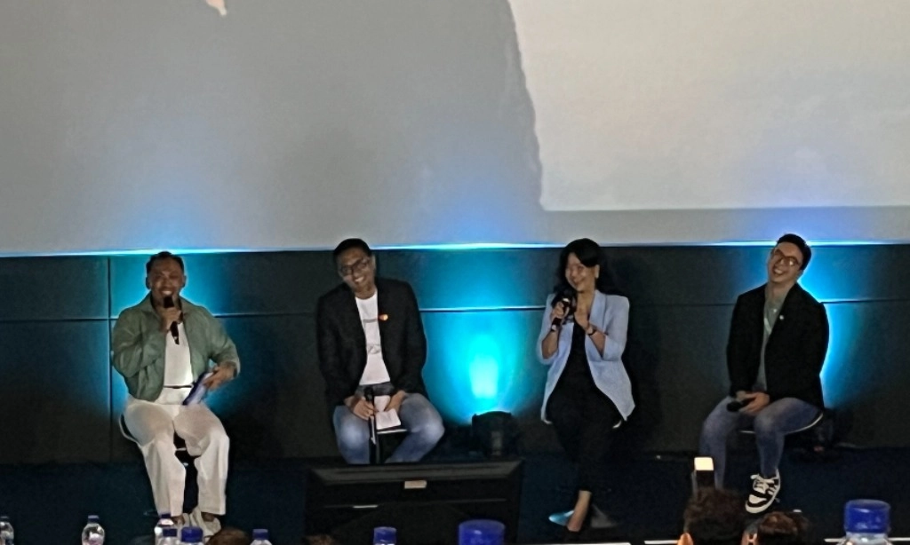 <p id="isPasted">Garuda-BCA Digital Rilis &nbsp;Garuda x bluDebit Card &nbsp;Pakai PVC Hasil Daur Ulang</p>