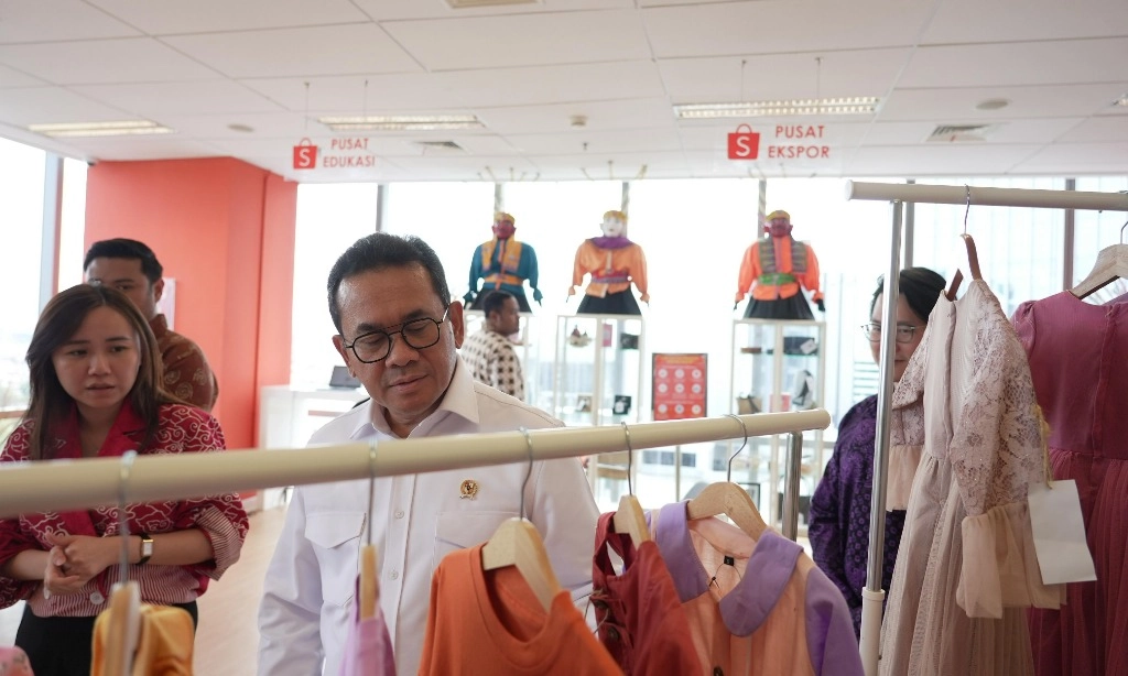 <p>Kemendag Optimistis Transaksi Harbolnas 2024 Tembus Rp40 Triliun </p>