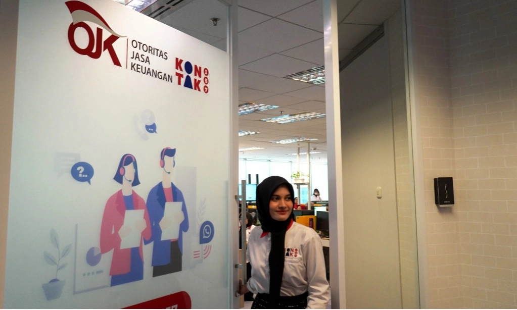 <p dir="ltr" id="isPasted">KPK Usut Korupsi CSR BI, OJK: Kami Kooperatif</p>