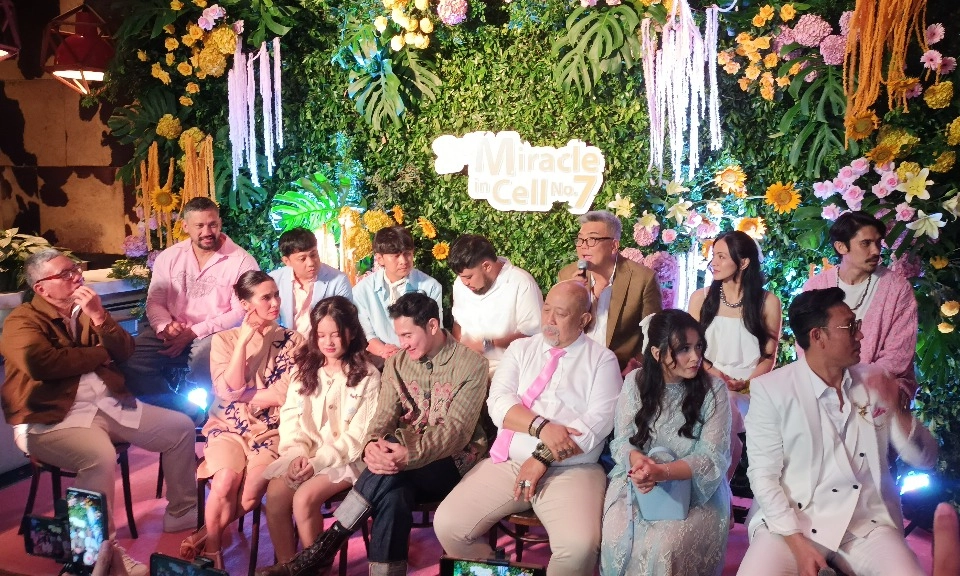 <p>Bintang <em>Miracle In Cell No.7</em> Antusias Sambut Sekuel Versi Indonesia </p>