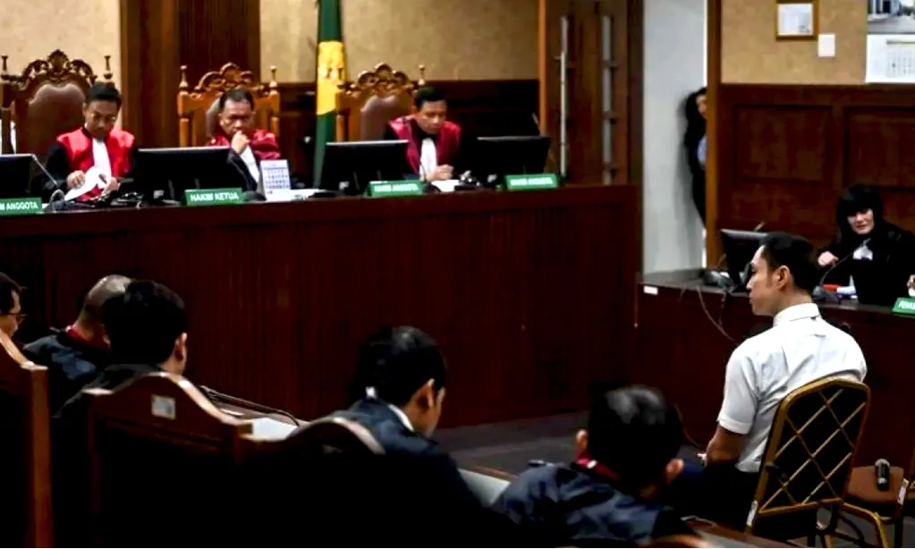 <p>Pembuktian Kerugian Negara Rp300 Triliun Pada Kasus Timah Dipertanyakan</p>