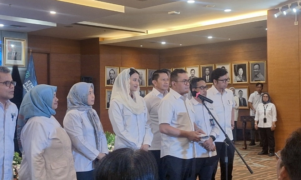 <p id="isPasted">Permendag 8/2024 Berpotensi Direvisi, Ini Kata Mendag Budi</p>