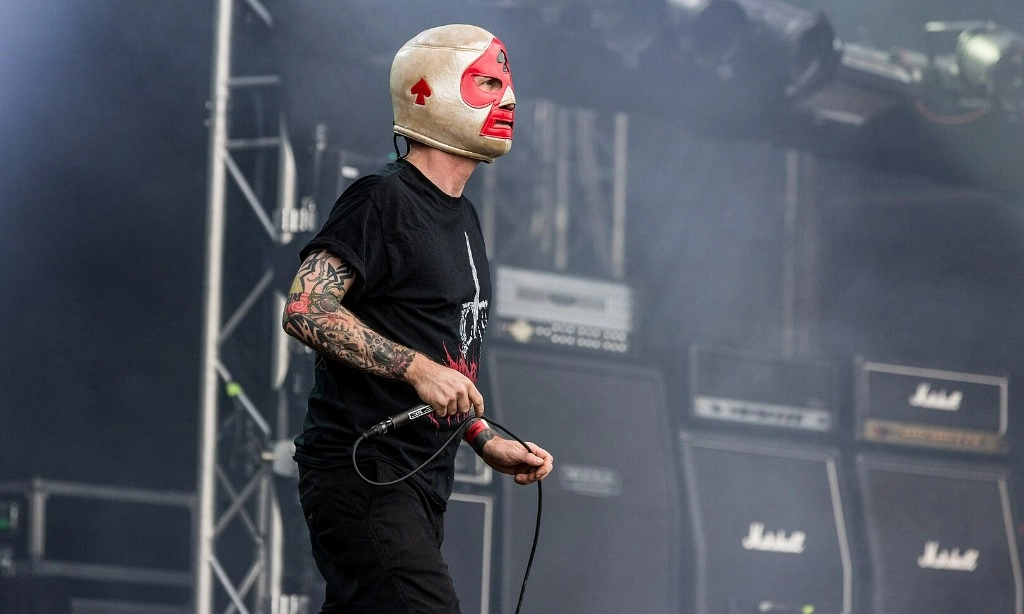 <p>Mengenal <em>Porngrind</em>, Sub Genre <em>Grindcore&nbsp;</em>Yang Lampaui Batas Bermusik</p>