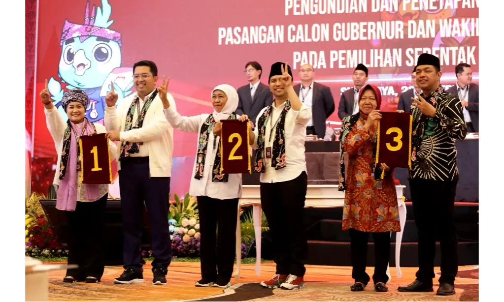 <p>Di MK, Risma-Gus Hans Tuding Manipulasi Pilgub Jatim 2024</p>