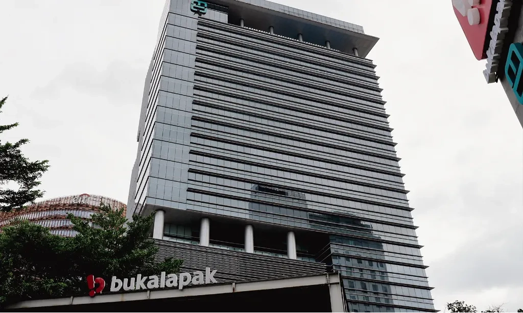 <p dir="ltr" id="isPasted">Masih Sisa Rp9,82 T, BEI Pertanyakan Relevansi Dana Hasil IPO Bukalapak</p>