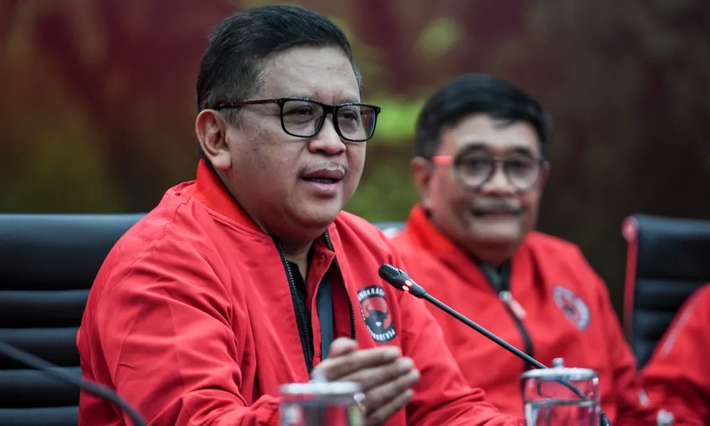 <p>Sekjen PDIP Ajukan Praperadilan Penetapan Tersangka</p>