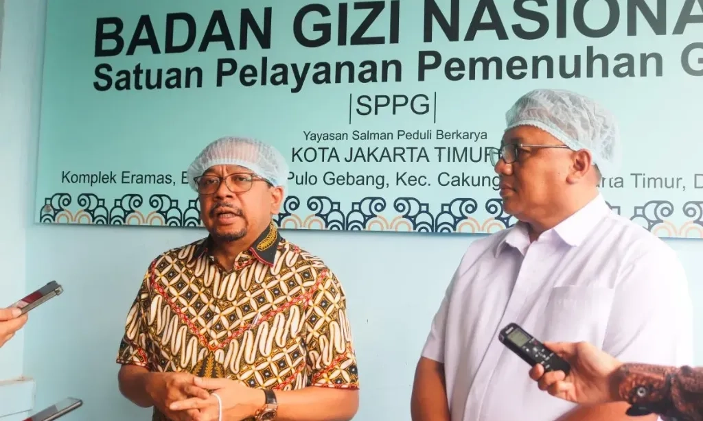 <p>SPPG Pulogebang Olah Sisa Makanan Program MBG Jadi Pakan Ikan</p>