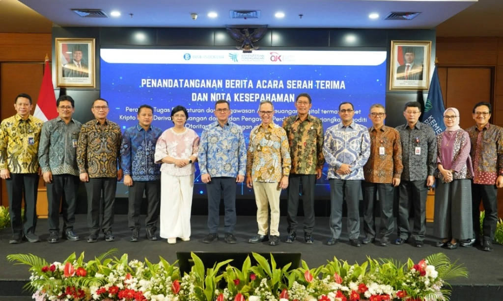 <p>OJK-BI Resmi Pegang Tanggung Jawab Aset Keuangan Digital, Kripto, dan Derivatif</p>