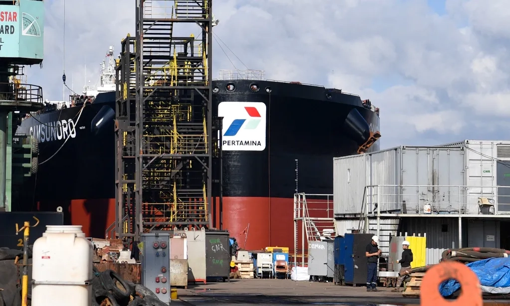 <p id="isPasted">Pertamina Buka Suara Soal Peluang RI Impor Minyak Dari Rusia</p>