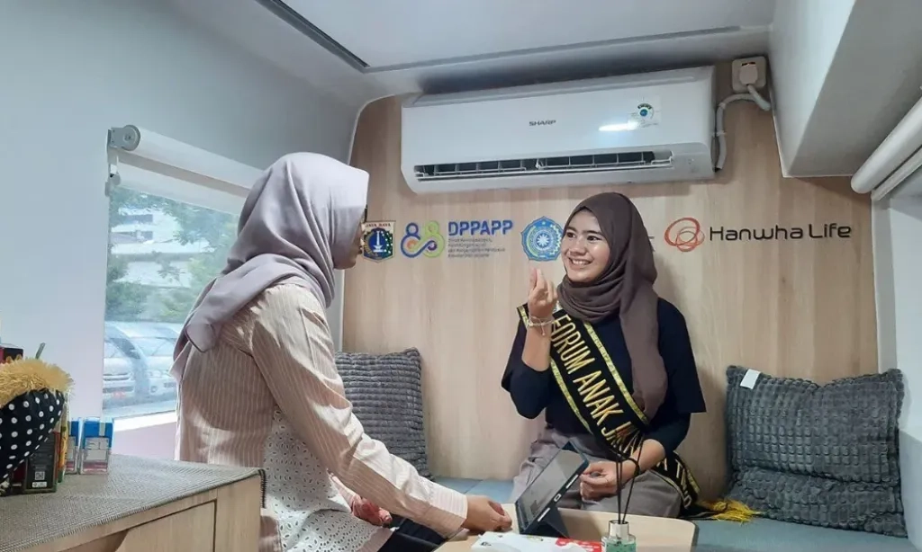 <p>DKI Hadirkan Dua Mobil Layanan Konseling Keluarga</p>