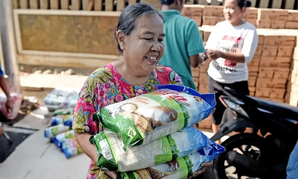 <p>Stabilkan Harga Pangan, DKI Gencar Gelar Pangan Murah</p>