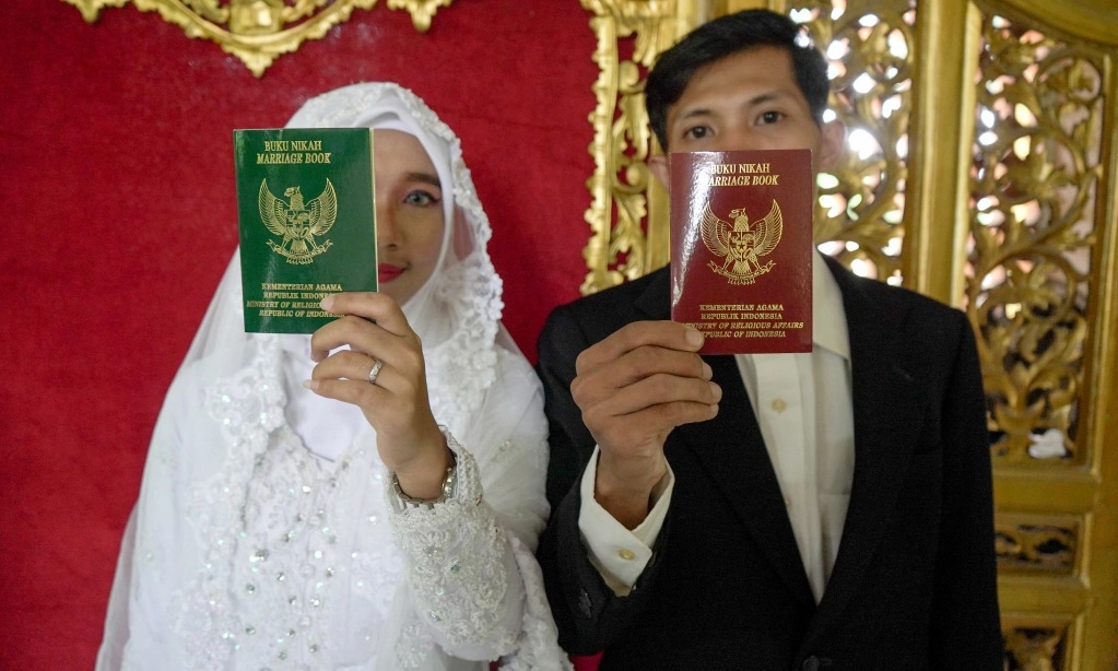 <p>Gubernur Jakarta Tampik Pergub 2 Tahun 2025 Dukung ASN Poligami</p>