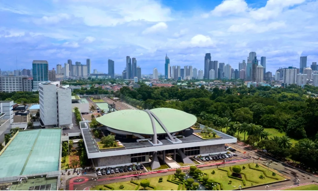 <p>DPR Bakal Dorong Mendiktisaintek Dievaluasi Buntut Pemecatan Pegawai</p>