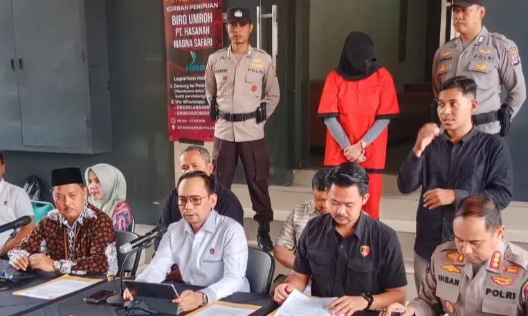 <p>Pemilik Biro Umrah Jadi Tersangka, Rugikan Jemaah Hingga Rp14 M&nbsp;</p>