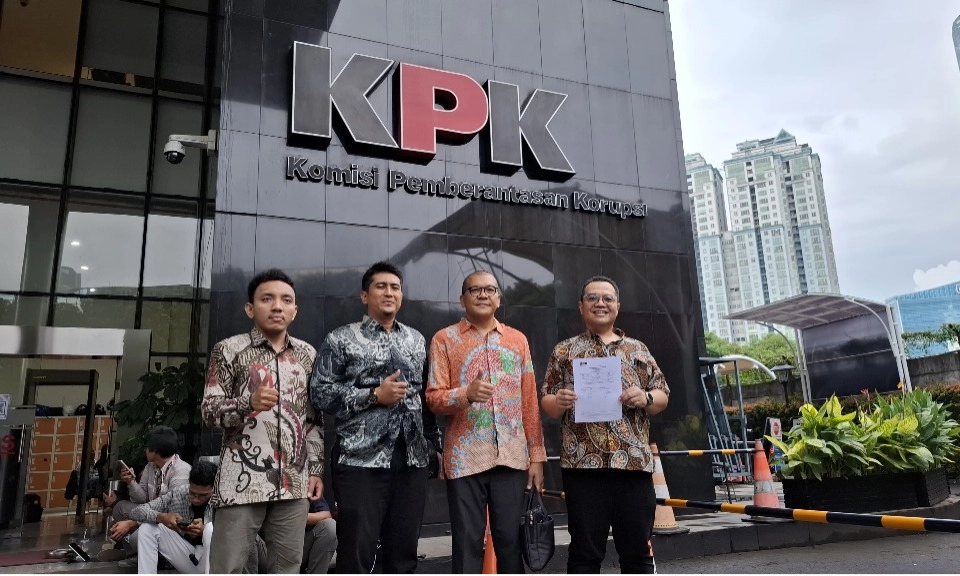 <p>Ikatan Wajib Pajak Lapor Dugaan Korupsi Coretax Ke KPK</p>