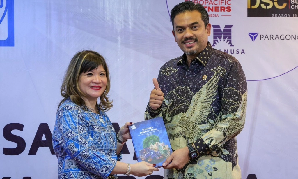 <p id="isPasted">Pemerintah Ajak Apindo Fasilitasi UMKM Terhubung Rantai Pasok Industri</p>