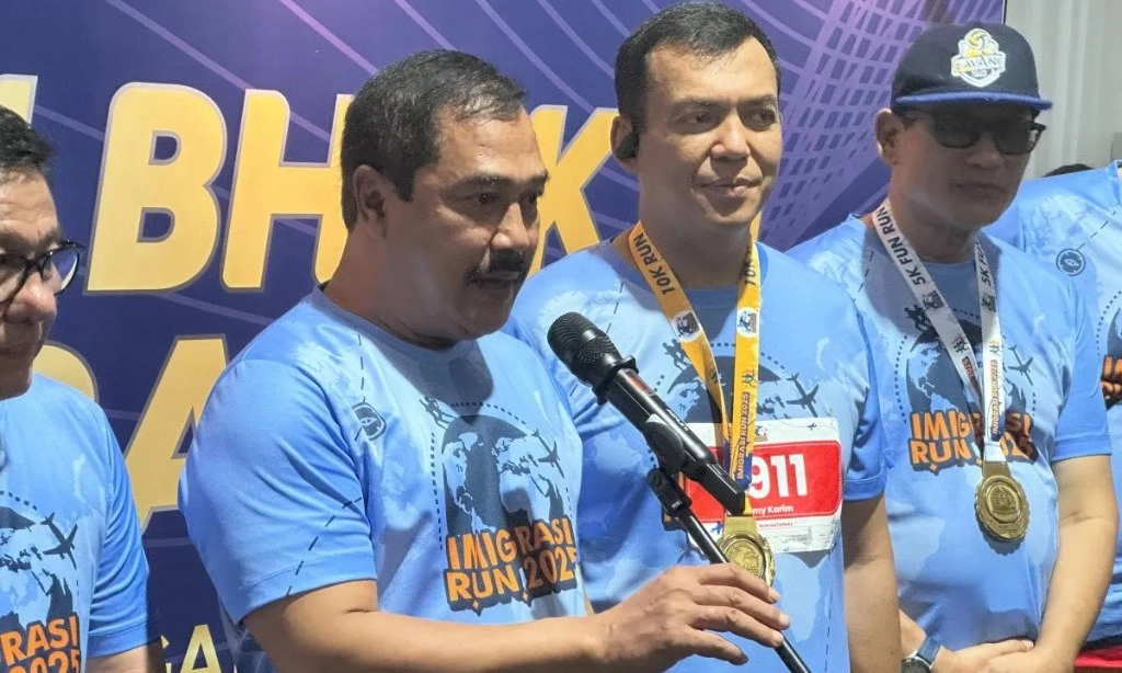 <p>Pungli WN China, 30 Petugas Imigrasi Bandara Soetta Dicopot&nbsp;</p>