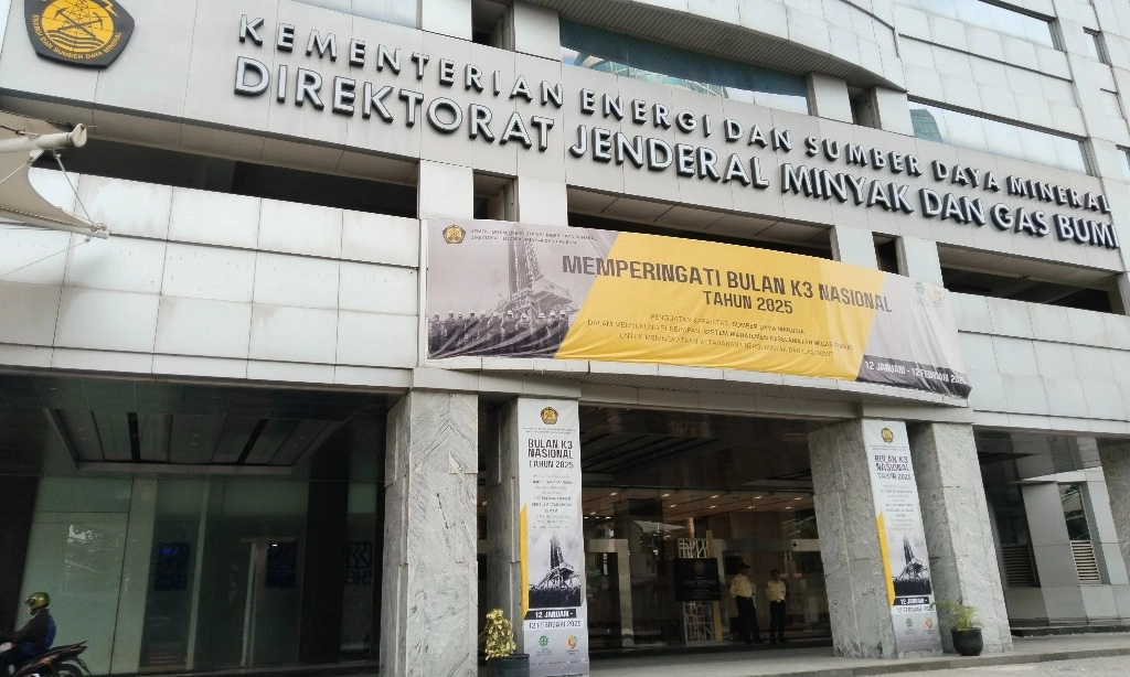 <p>Bahlil Konfirmasi Kabar Penonaktifan Dirjen Migas</p>