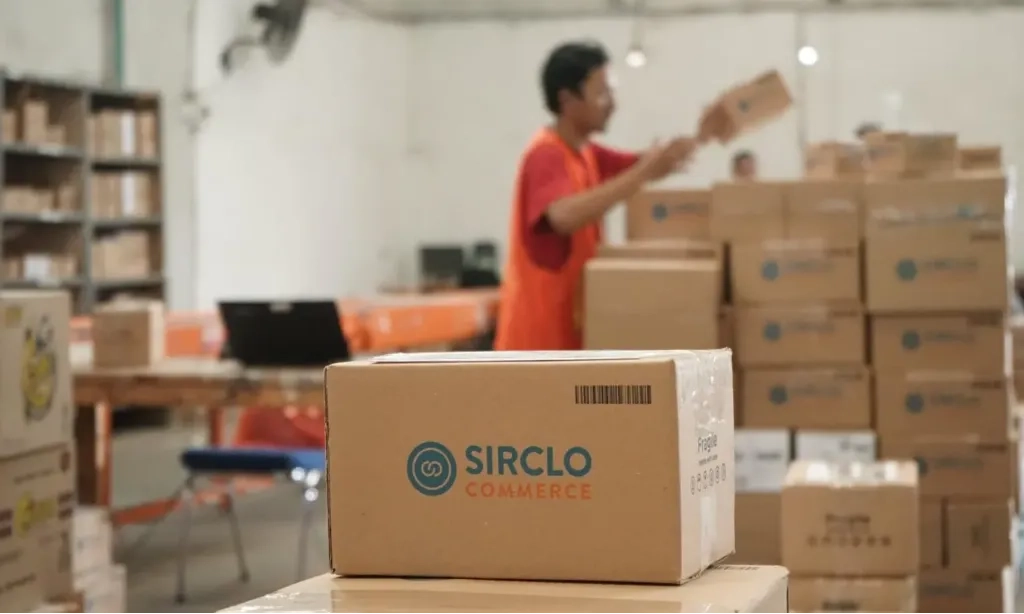 <p id="isPasted">Laporan SIRCLO: Digitalisasi Terbukti Buka Peluang Baru Buat UMKM</p>