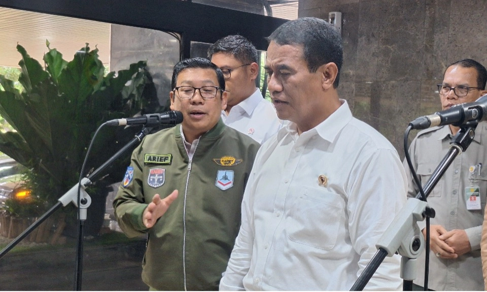 <div dir="auto" id="isPasted">Meski Ada Impor, Pemerintah Pastikan Harga Daging Sapi Tak Makin Anjlok</div>