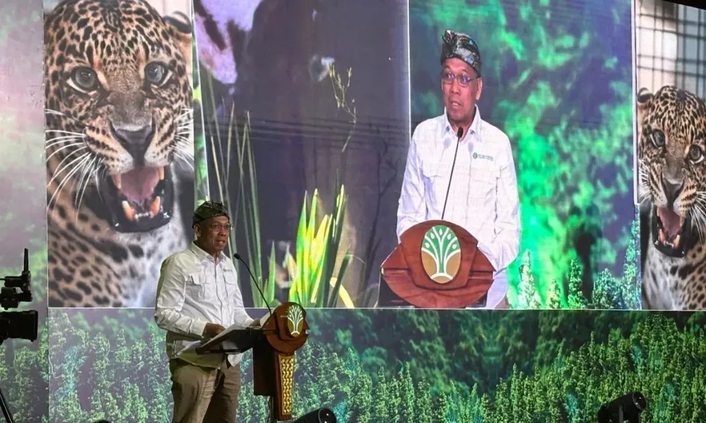 <p>Keberadaan Macan Tutul Jawa Ditemukan Di Enam Bentang Alam</p>