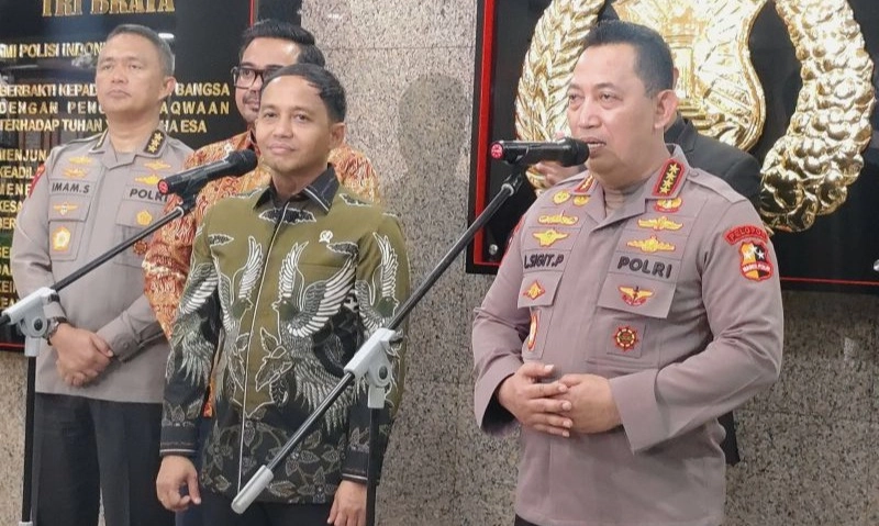 <p>Sepekan, Kemenhut MoU TNI-Polri Untuk Jaga Hutan</p>