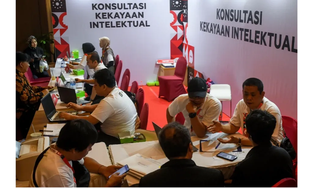 <p>Strategi DJKI Menaikkan Minat Masyarakat Daftar KI</p>