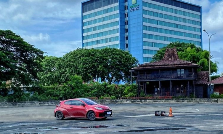 <p>Toyota Janjikan Mobil Balap Baru Di 2025</p>