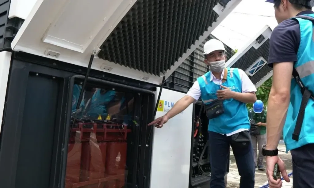 <p>PLN Uji Coba PLTGH Pertama Di Indonesia</p>