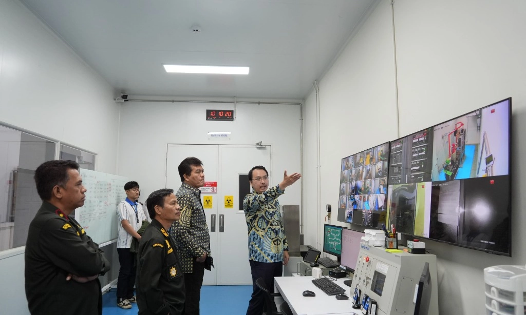 <p>Barantin Dorong Penggunaan Iradiasi Berstandar&nbsp;</p>